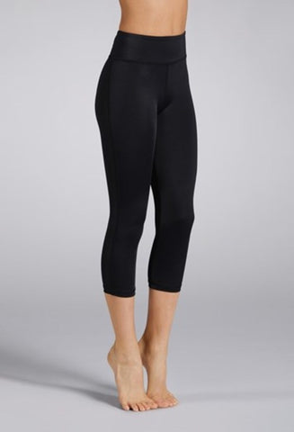 Mid-Rise Capri Legging